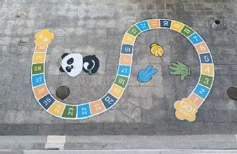 嘉鱼地面游戏彩绘